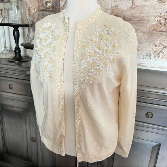 Vintage Beaded/sequins Cardigan Sweater size Medium - Picture 1 of 10